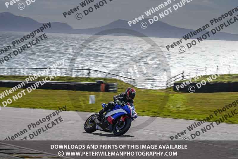anglesey no limits trackday;anglesey photographs;anglesey trackday photographs;enduro digital images;event digital images;eventdigitalimages;no limits trackdays;peter wileman photography;racing digital images;trac mon;trackday digital images;trackday photos;ty croes